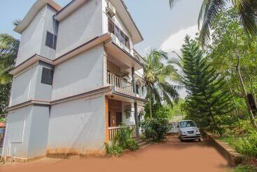 Hotel Oyo Home 16412 Cozy Studio