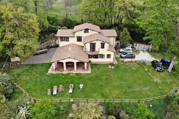 住宿加早餐  La Fonte Di Nioli