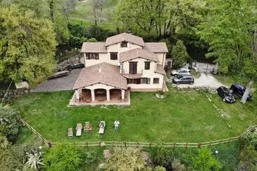 Nocleg ze śniadaniem La Fonte Di Nioli