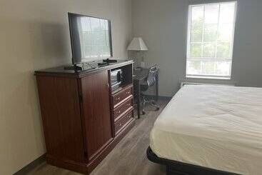 فندق Baymont By Wyndham Lakeland