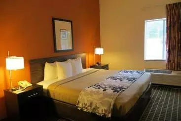 هتل Sleep Inn & Suites