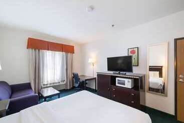 汽车旅馆  Rodeway Inn Urbana Champaign University Area