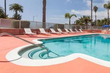 מוטל Super 8 By Wyndham Santa Barbara/goleta