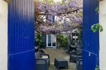 ペンション Gite Les Glycines