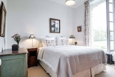 פנסיון La Régie De Courances