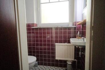 مبيت وإفطار Gästehaus Tiedemann