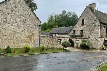 Hotelli Moulin De Flagy