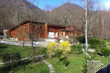 Hotelli L'abri D'arlos