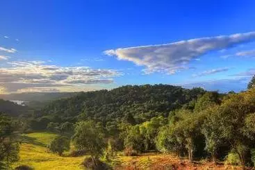 Maleny Tropical Retreat Balinese B&b