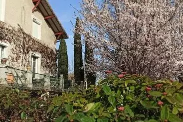 Majatalo Chambre D Hôtes Park Des Collines   Gîte