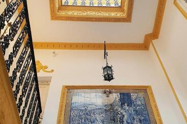 ペンション Palace House Hércules