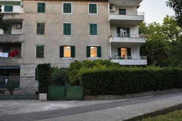 Pension Green Park Luxury Rooms