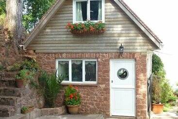Porthole Cottage