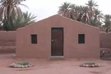 ベッドアンドブレックファースト Desert Camping