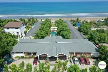 Hotel Marand Beach Resort