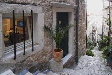 Пансион La Vita E Bella Iii