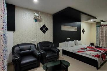 בית מלון כפרי Pphliving Khaleej Residency