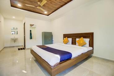 בית מלון כפרי Spot On 76295 Shubheccha