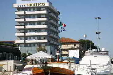 호텔 Nautico