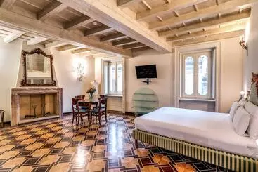 בית מלון כפרי Santa Marta Suites