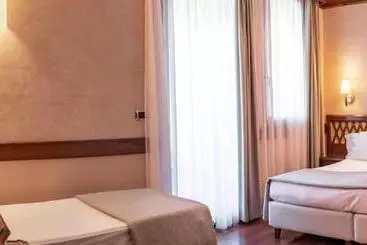 هتل Villa Venezia