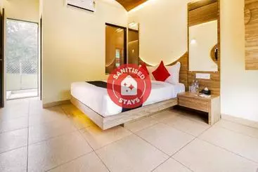 Hotel Collection O 47512 Eleven Petals Resort