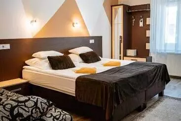 Bed & Breakfast Oázis Panzió