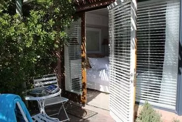 Majatalo Absolute Beach