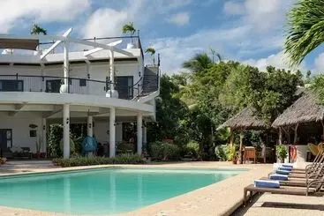 Bed and Breakfast Granada Beach Resort Adults Only