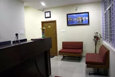 Hotelli Royal Suvarna Comforts