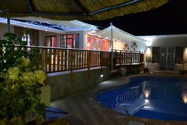 Tri Angle B&b And Wellness Salon