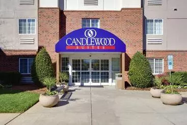 هتل Candlewood Suites Raleigh Crabtree, An Ihg