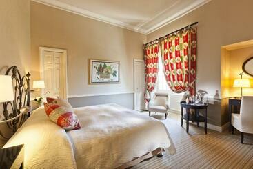 فندق Chateau De Germigney