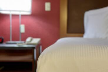 Otel Fairbridge Inn & Suites Fort Wayne