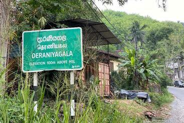 Hotel Forest Shade Eco Resort