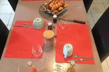 膳宿费 La Colline Des Hauts Bocages Vendéens