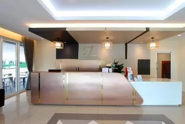 Hotel The Leisure