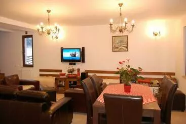 Pensión Cabana Moţilor