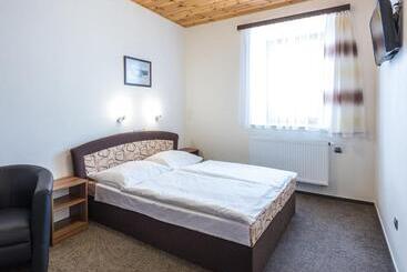 פנסיון Ea Horský Hotel Hájenka