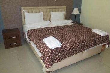 Permata Land Hotel & Resort