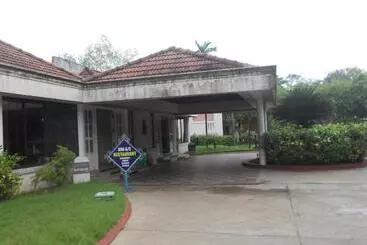 Hotelli Sadhabishegam