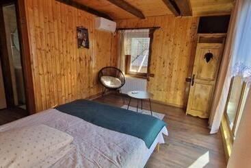 پانسیون Casa Bunicii