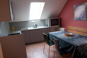 פנסיון Penzion Pohanka