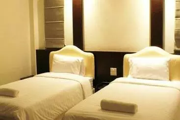 Saabpaiboon Grand Resort