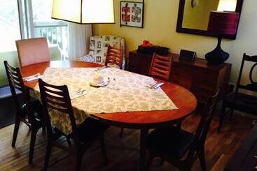 ユースホステル Auberge Old Chelsea