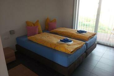 膳宿费 Bed And Breakfast Villa Hallau