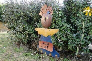 مبيت وإفطار Le Mas D Orsan Chambres D Hôtes