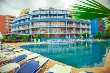 Bohemi Hotel All Inclusive And Free Parking