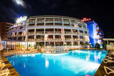 Bohemi Hotel All Inclusive And Free Parking