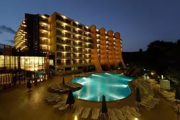 استراحتگاه Helios Spa Hotel   Children Slides, Pool, Entertainment & All Inclusive